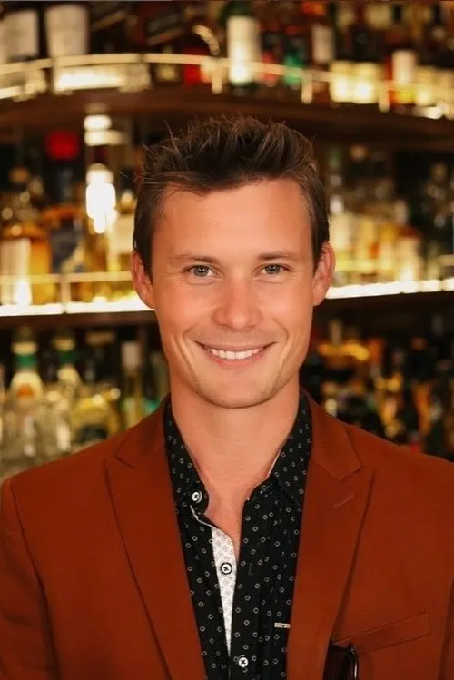 Brian Toth ha trabajado con Niko Novick en 1 ocasiones