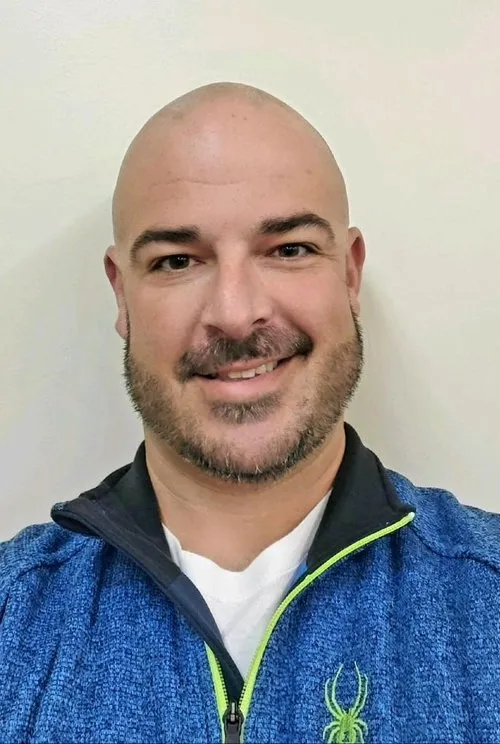 Lamont “Grindstein” Moxley ha trabajado con Niko Rulli en 1 ocasiones