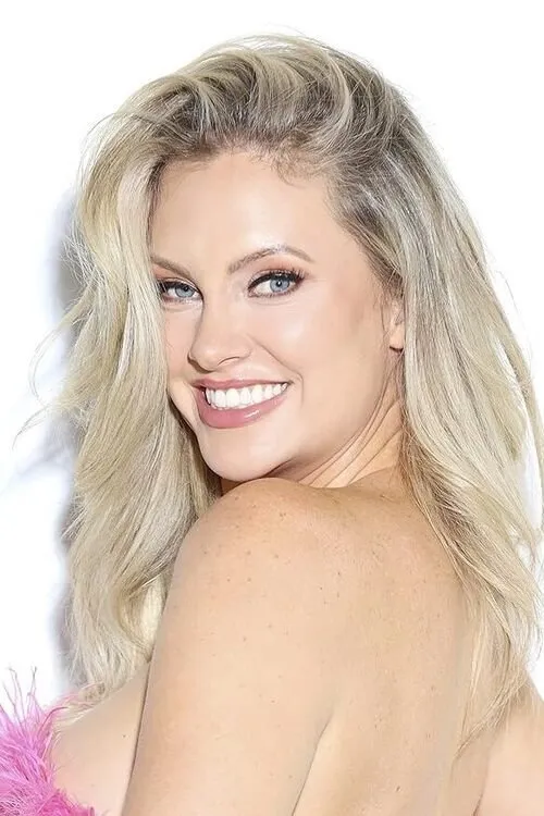 Николь Арбур interpretando a 