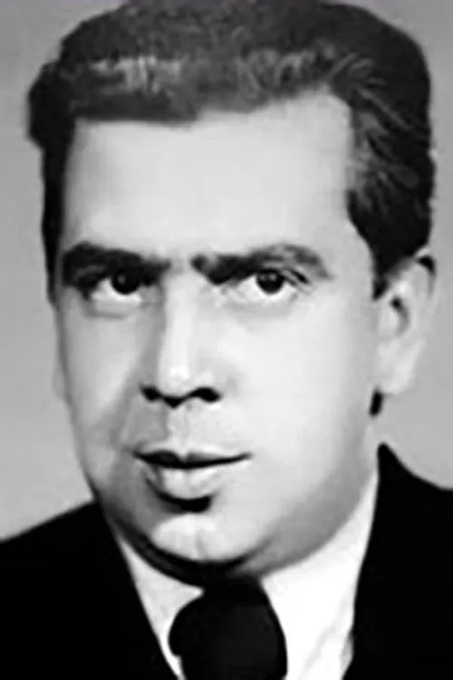 Nikolay Pagitnov interpretando a 