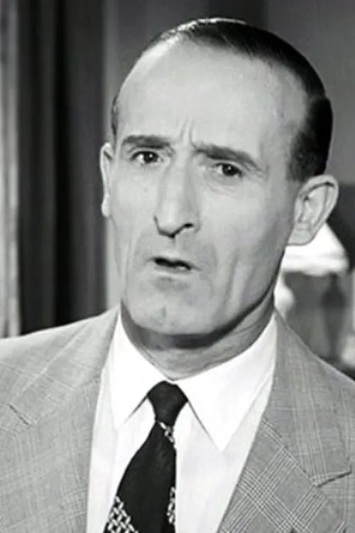 ??t?µ?? ??tsa? ha trabajado con Nikos Stavridis en 4 ocasiones