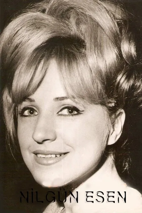 Nilgün Esen interpretando a 