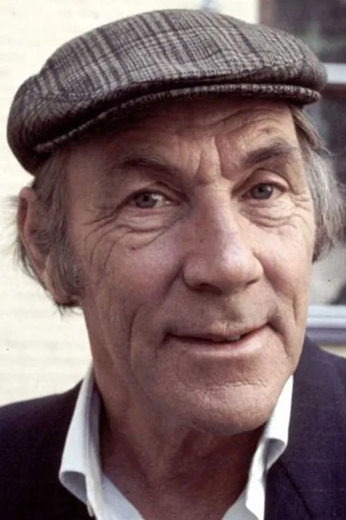 Ingvar Ottoson ha trabajado con Nils Ahlroth en 1 ocasiones