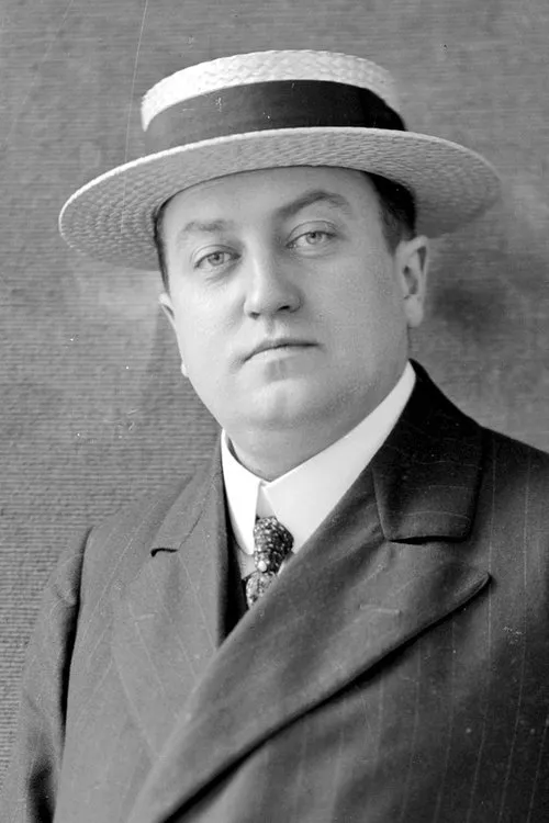 Nils Aréhn interpretando a