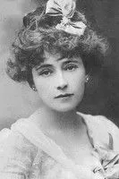 Nina Boucicault interpretando a Mary Clifford