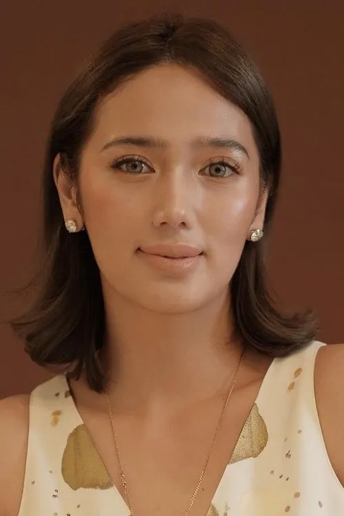 Niña Jose interpretando a Justine's Suitor