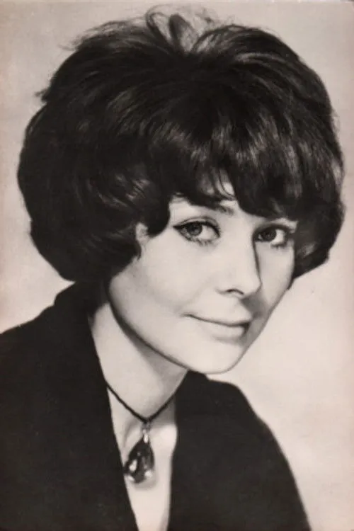 Aleksandr Tolstykh ha trabajado con Nina Reus en 1 ocasiones