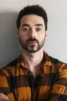 Joe Sinduhije ha trabajado con Nitai Gvirtz en 1 ocasiones