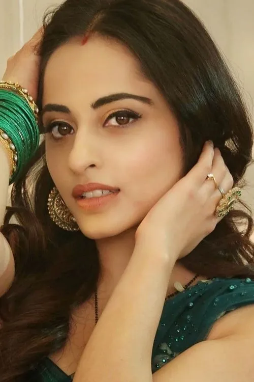 Niyati Fatnani — personaje: Ginni Aditya Raj Singh
