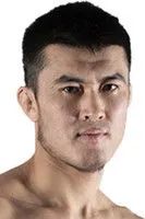 Rodrigo Praia ha trabajado con Nizambek Zhunus Uulu en 1 ocasiones