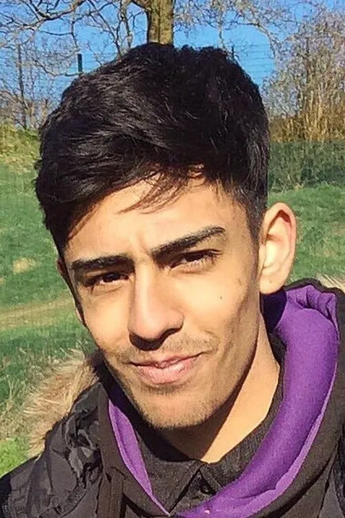 Kat Rose-Martin ha trabajado con Nohail Nazir Mohammed en 1 ocasiones