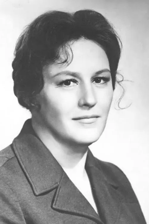 Lana Gogoberidze ha trabajado con Нонна Мордюкова en 1 ocasiones