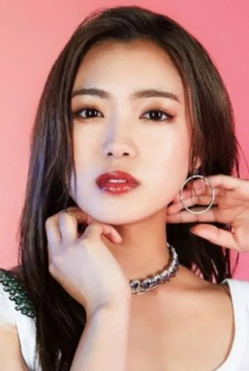 ???? ha trabajado con Nonoka Yamaguchi en 1 ocasiones