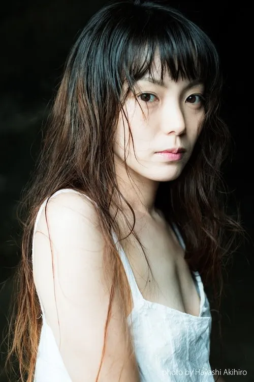 Norie Yasui interpretando a Junko Ogura / Lulu