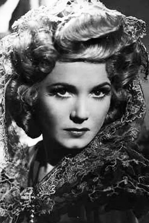 Norma Castillo interpretando a 