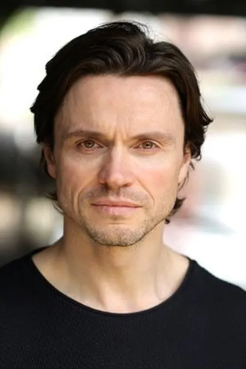 Dolya Gavanski ha trabajado con Norman Bowman en 1 ocasiones