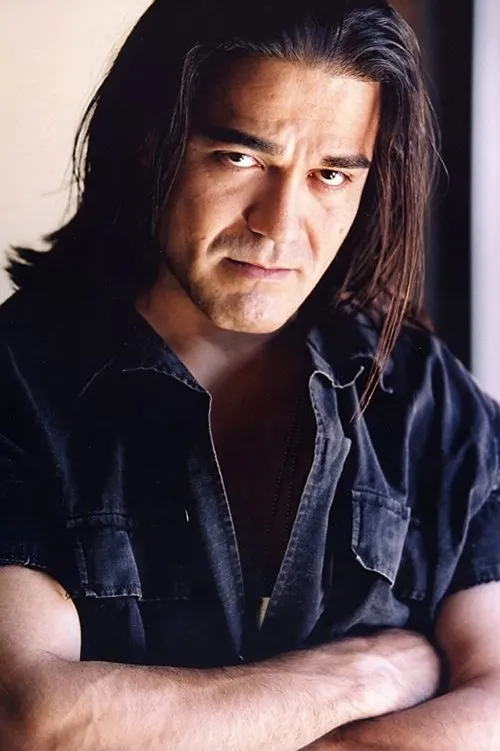 Norman Mora en su biografía y filmografía