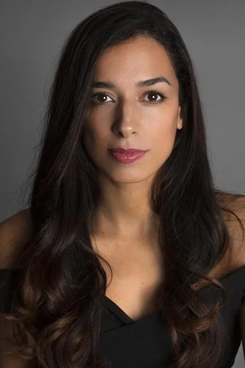 Noua Wong en su biografía y filmografía