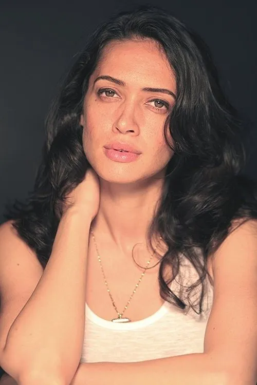 Nouva Monika Wahlgren interpretando a Ula