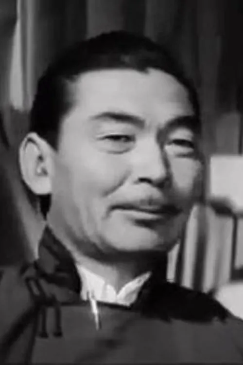 Ulaankhüügiin Osor ha trabajado con Nyamyn Dagiiranz en 4 ocasiones