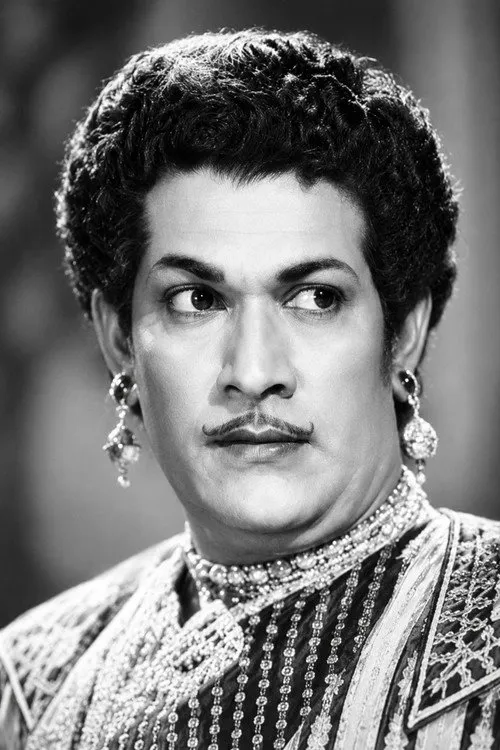 O. A. K. Thevar interpretando a 