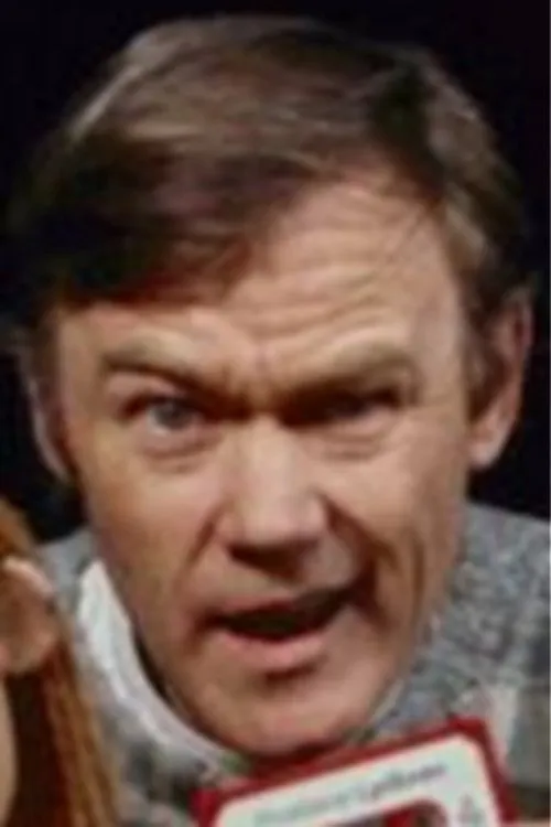 Olaf Nielsen interpretando a Tjener