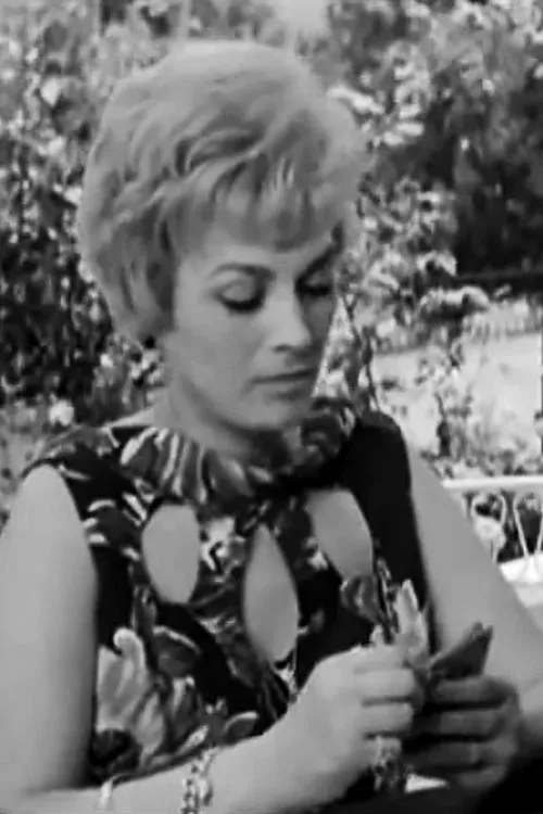 Olga Mayer interpretando a