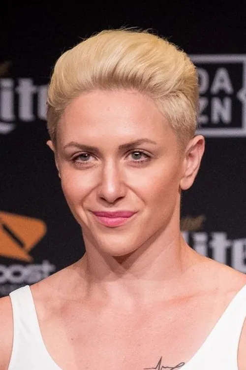 Olga Rubin interpretando a Self