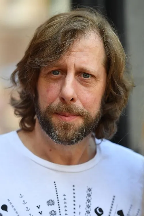 Jeff Fischer ha trabajado con Oliver Korittke en 1 ocasiones