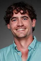 Bram Flick ha trabajado con Olivier Arts en 1 ocasiones