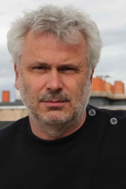 Olivier Charasson interpretando a Olivier