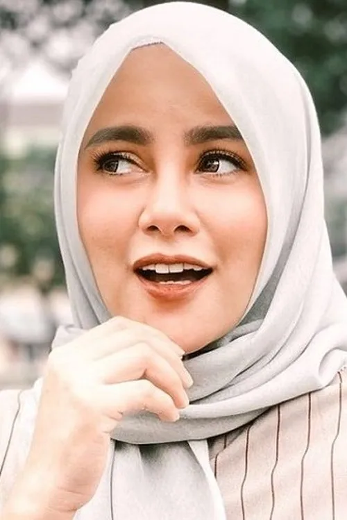 Bopak Castello ha trabajado con Olla Ramlan en 1 ocasiones