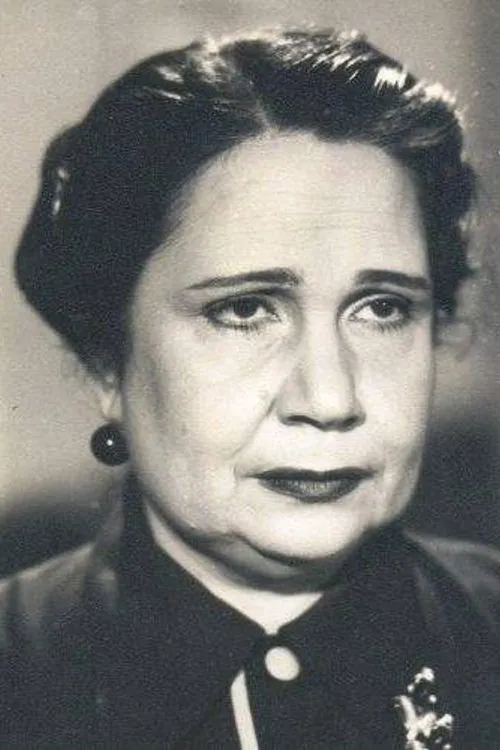 Olwiya Gamil interpretando a 