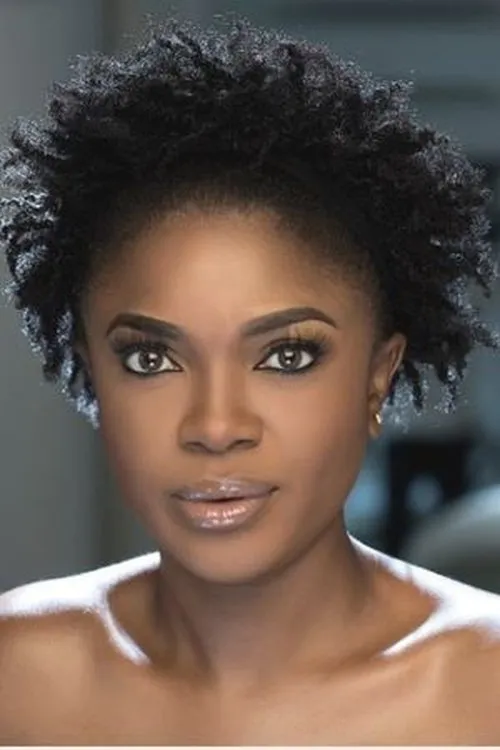 Omoni Oboli interpretando a Ejiro