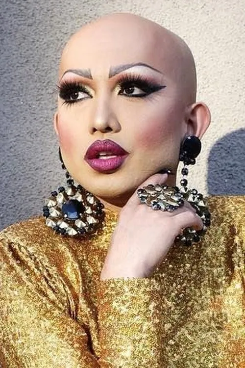 Ongina — personaje: Himself - Drag professor