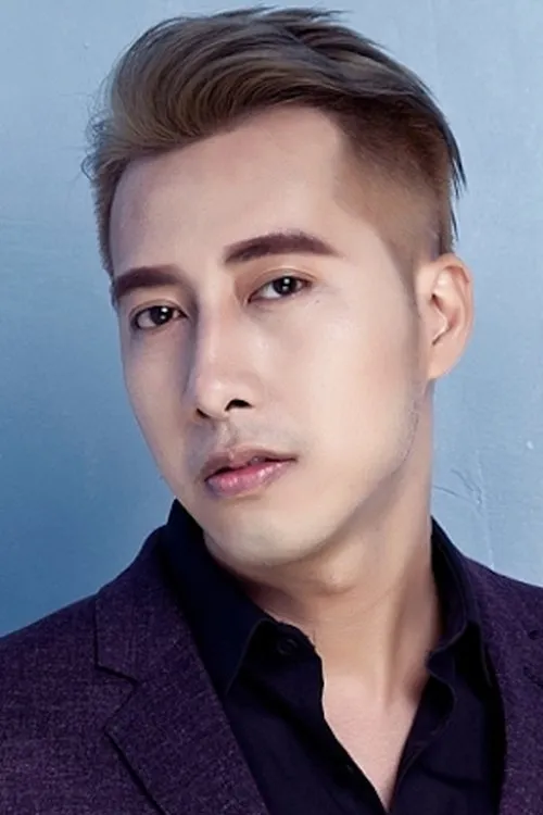 Hu?nh Anh ha trabajado con Only C en 1 ocasiones