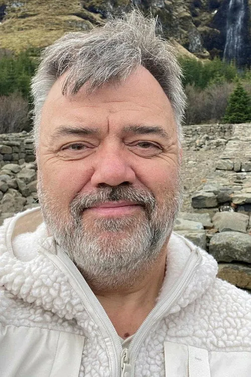Árni Pétur Guðjónsson ha trabajado con Örn Árnason en 3 ocasiones