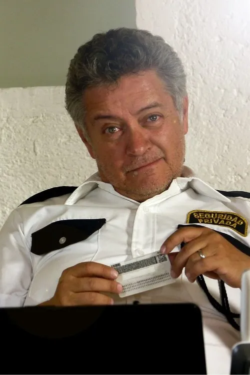 Julia Urbini ha trabajado con Óscar M. Gómez en 1 ocasiones