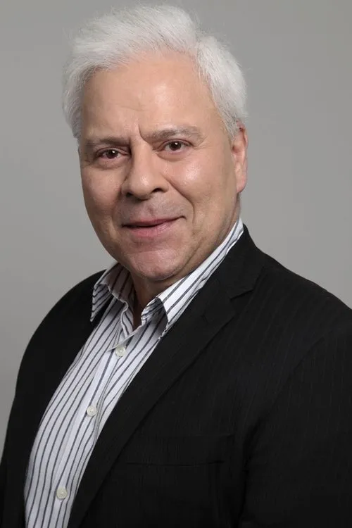 Oscar Simch interpretando a Dr. Hugo