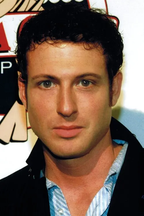 Ossie Beck interpretando a Joe Smith - 'Golden Gate P.I.' Producer