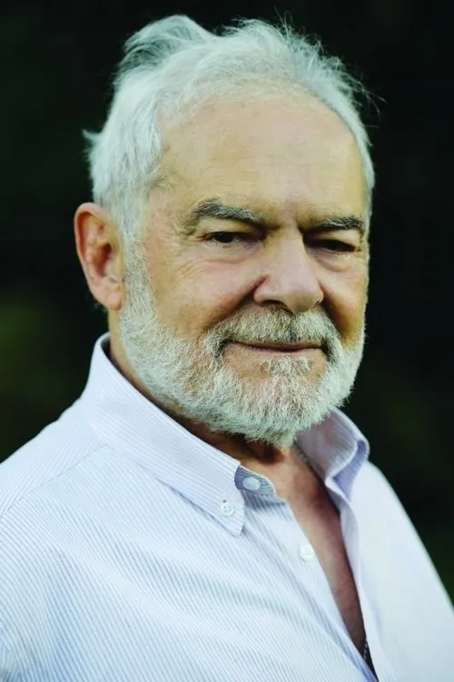 Raúl García Losada ha trabajado con Othon Bastos en 1 ocasiones