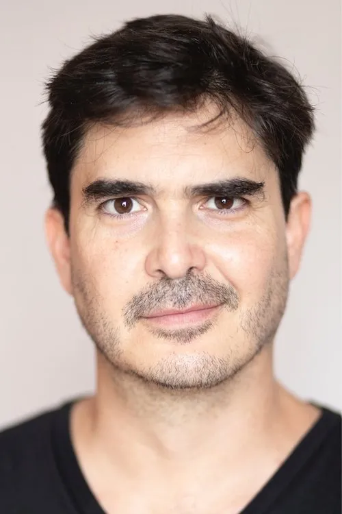 Isabel Piquer ha trabajado con Pablo Abitia en 1 ocasiones