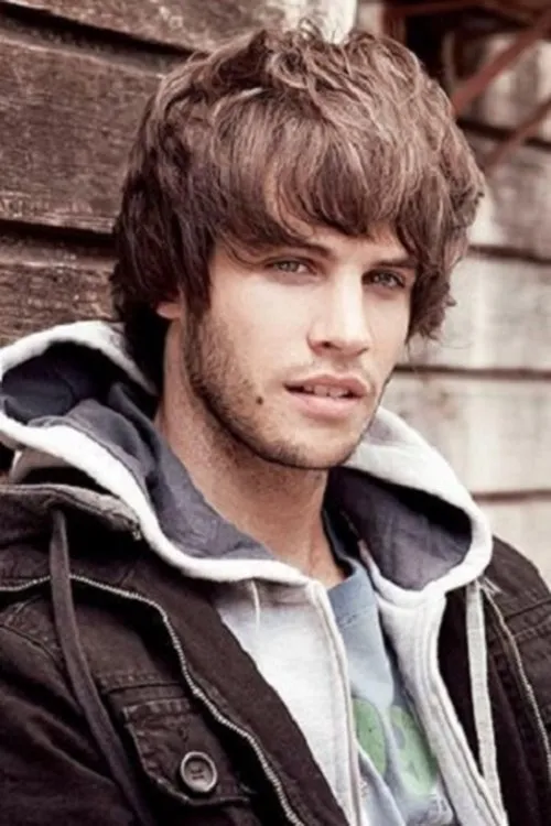 Pablo Martinez interpretando a Alexander