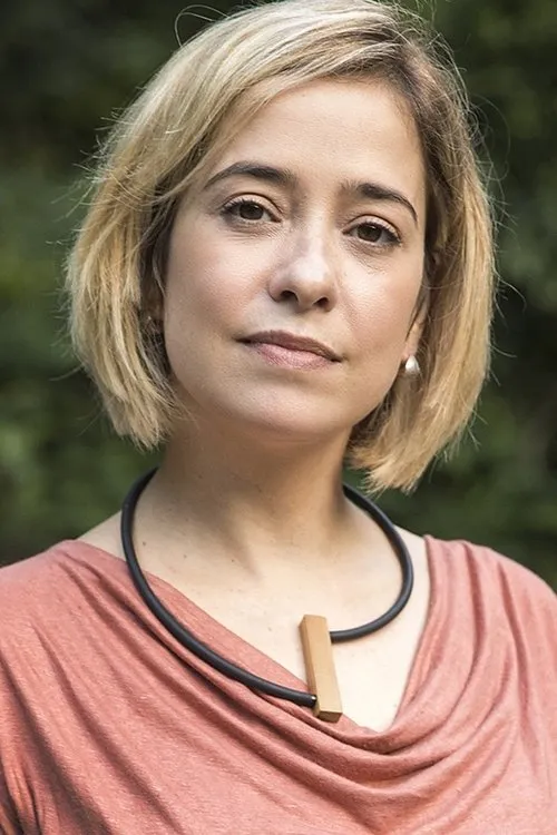 Paloma Duarte interpretando a Zilu