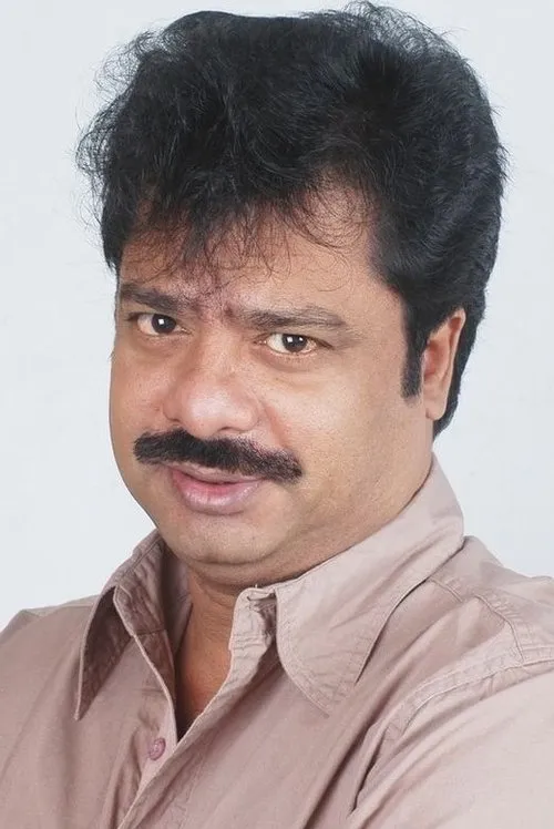 Pandiarajan interpretando a Karpooram