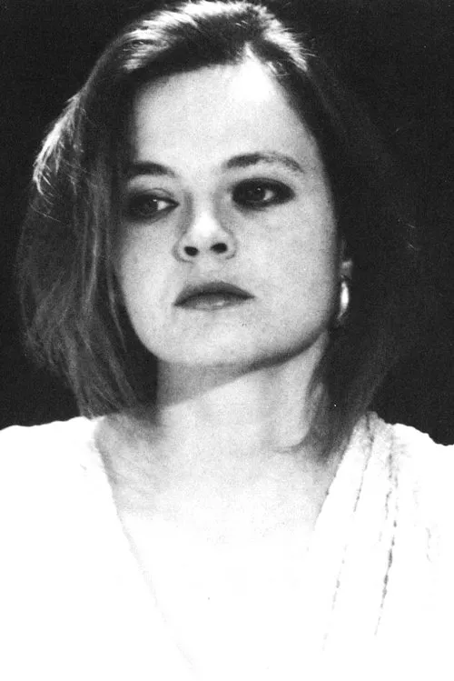 Paola Agosti interpretando a Antonietta Romano