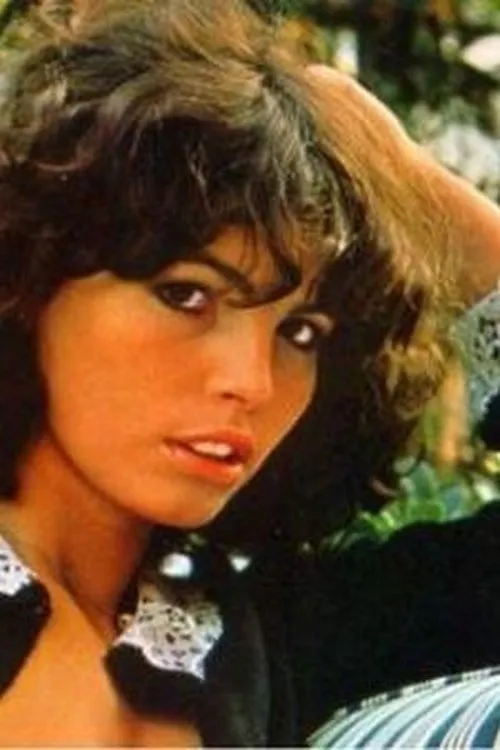 Paola Morra interpretando a Silvia