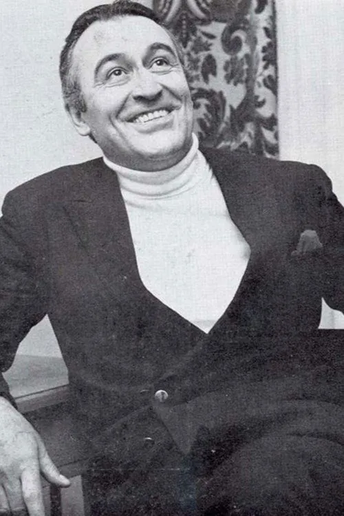 Kevin Sharp ha trabajado con Paolo Montarsolo en 1 ocasiones