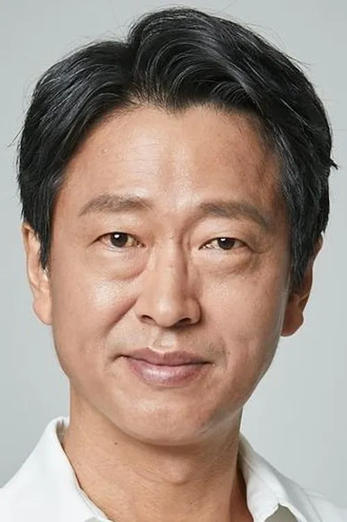 Park Wan-kyu en su biografía y filmografía