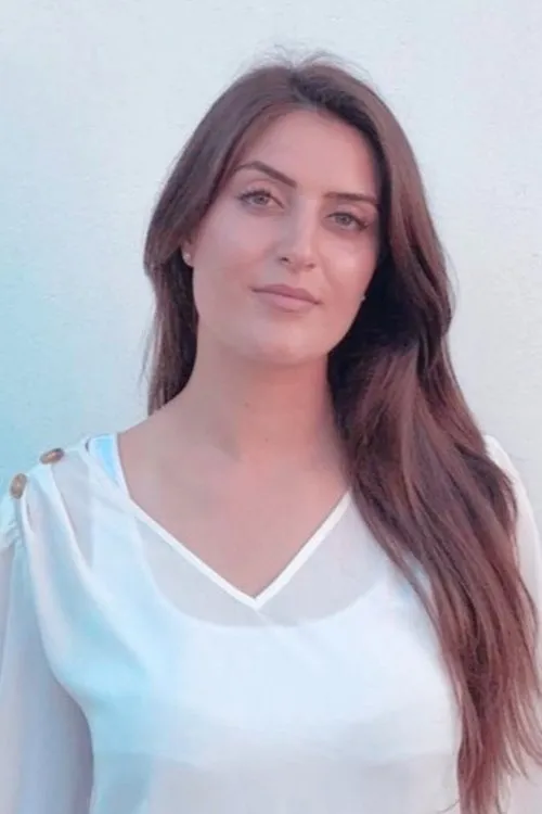 Parmida Jousseflie en su biografía y filmografía